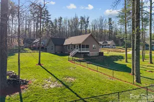 27 Pounding Mill Rd, Hendersonville, NC 28792 - Photo 22