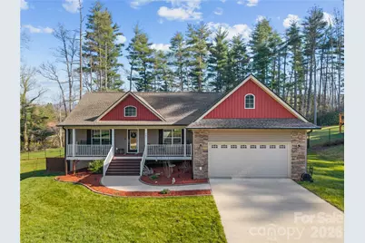 27 Pounding Mill Road, Hendersonville, NC 28792 - Photo 2