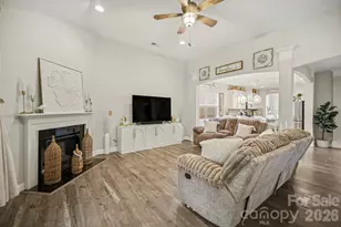 322 Willow Tree Dr, Rock Hill, SC 29732 - Photo 4