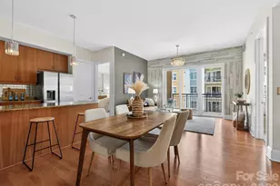 4620 Piedmont Row Dr, Charlotte, NC 28210 - Photo 2