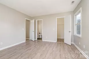 6165 Meadow Rose Ln, Charlotte, NC 28215 - Photo 16