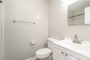 6165 Meadow Rose Ln, Charlotte, NC 28215 - Photo 22