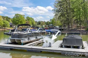 104 Pier 33 Dr, Mooresville, NC 28117 - Photo 2