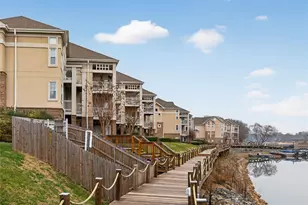 104 Pier 33 Dr, Mooresville, NC 28117 - Photo 1