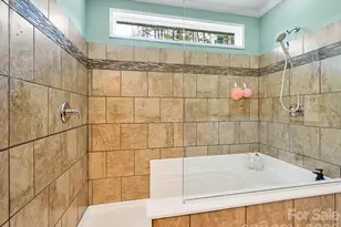 241 W Sunset Ridge Dr, Etowah, NC 28729 - Photo 18