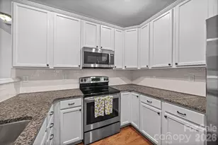 2086 Shady Pond Dr, Lake Wylie, SC 29710 - Photo 8