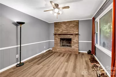 7065 Fieldcrest Lane, Denver, NC 28037 - Photo 4