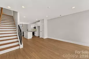 146 Red Azalea Ln, Charlotte, NC 28217 - Photo 6
