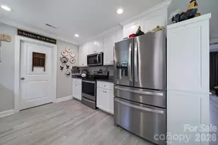 6724 Wylie Circle, Kershaw, SC 29067 - Photo 12