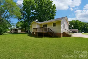 2199 Pacer Rd, Lancaster, SC 29720 - Photo 2
