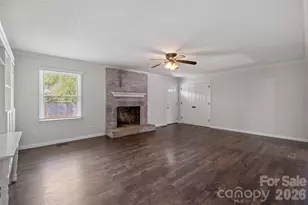 1735 Windyrush Ln, Gastonia, NC 28054 - Photo 4