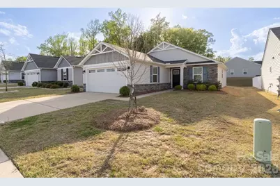 9747 Wardley Drive, Charlotte, NC 28215 - Photo 2
