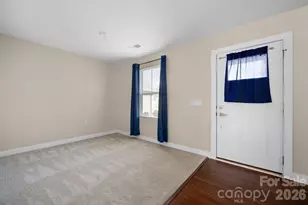 9747 Wardley Dr, Charlotte, NC 28215 - Photo 8