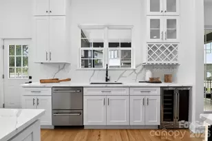 910 Everett Pl, Charlotte, NC 28205 - Photo 22