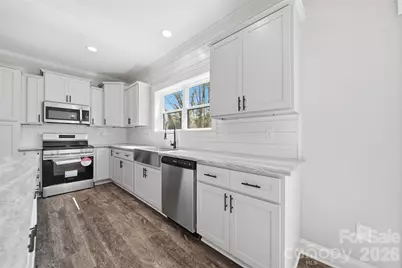 1007 Hibriten Drive SE, Lenoir, NC 28645 - Photo 14