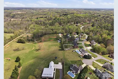 1951 46th Avenue Drive NE, Hickory, NC 28601 - Photo 8