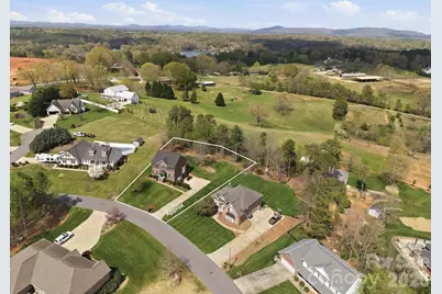 1951 46th Avenue Drive NE, Hickory, NC 28601 - Photo 6