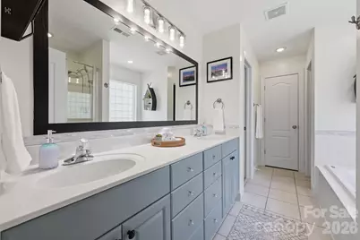 1951 46th Avenue Drive NE, Hickory, NC 28601 - Photo 32