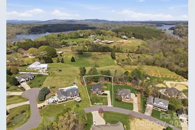 1951 46th Avenue Drive NE, Hickory, NC 28601 - Photo 1