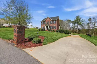 1951 46th Avenue Drive NE, Hickory, NC 28601 - Photo 4