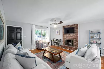 23 Springwood Drive, Asheville, NC 28805 - Photo 2