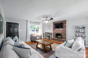 23 Springwood Dr, Asheville, NC 28805 - Photo 2