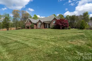 2472 Genelia Dr, Claremont, NC 28610 - Photo 8