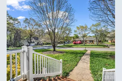 102 Knoll Court, Belmont, NC 28012 - Photo 6