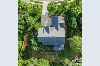 1925 Carlota Court, Charlotte, NC 28269 - Photo 4