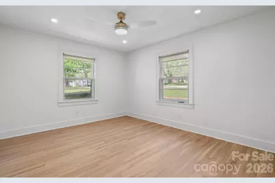 212 Glendale Street, Morganton, NC 28655 - Photo 10