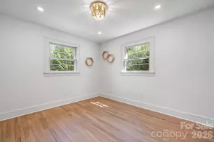 212 Glendale St, Morganton, NC 28655 - Photo 12