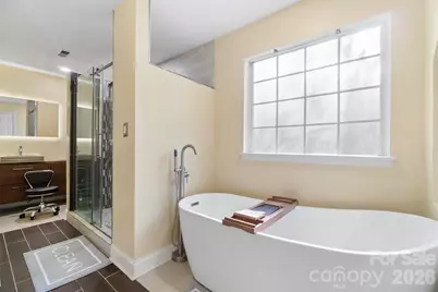 6239 Skyline Drive, Charlotte, NC 28269 - Photo 18