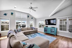 118 W Dolphin Dr, Oak Island, NC 28465 - Photo 18