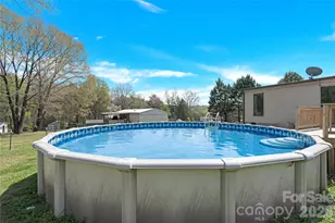 3770 Macklin St, Claremont, NC 28610 - Photo 32