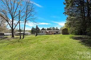 3770 Macklin St, Claremont, NC 28610 - Photo 42