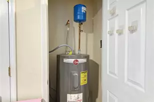 419 N Academy St, Mooresville, NC 28115 - Photo 28