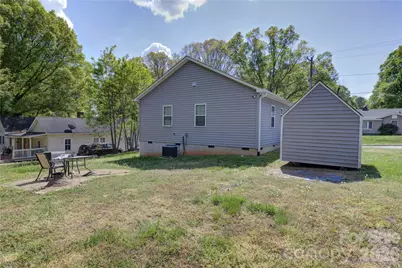 419 N Academy Street, Mooresville, NC 28115 - Photo 8