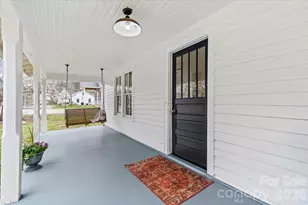 1623 Barnardsville Hwy, Barnardsville, NC 28709 - Photo 4