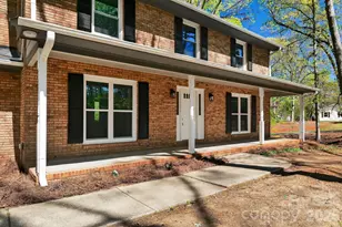 874 Red Fox Ln, Concord, NC 28025 - Photo 2