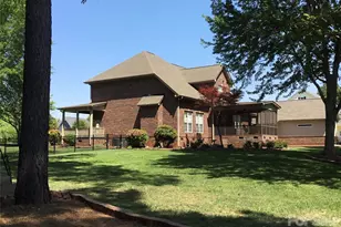 5413 Hudson Rd, Lake Wylie, SC 29710 - Photo 4