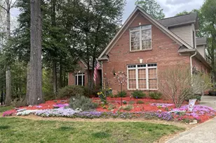 225 Highland Forest Dr, Clover, SC 29710 - Photo 2