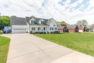 2261 Stallings Rd, Harrisburg, NC 28075 - Photo 2