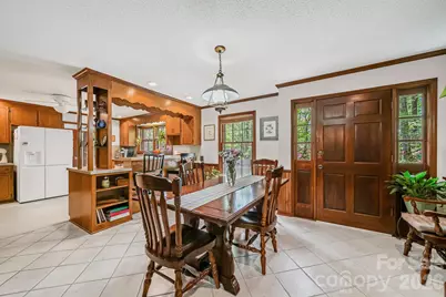 2056 Lawrence Road, Clover, SC 29710 - Photo 10
