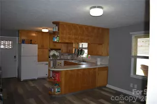 103 Regina Dr, Morganton, NC 28655 - Photo 10