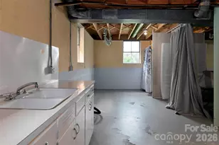 103 Regina Dr, Morganton, NC 28655 - Photo 20