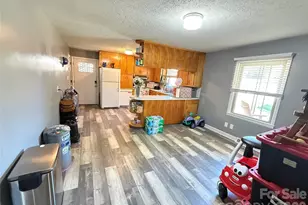 103 Regina Dr, Morganton, NC 28655 - Photo 8
