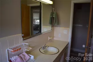 103 Regina Dr, Morganton, NC 28655 - Photo 26
