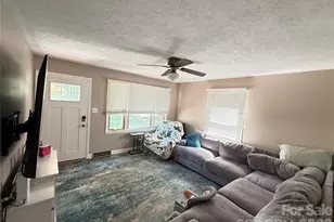 103 Regina Dr, Morganton, NC 28655 - Photo 4