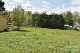 103 Regina Dr, Morganton, NC 28655 - Photo 46