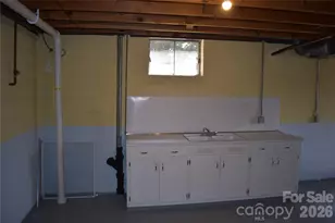 103 Regina Dr, Morganton, NC 28655 - Photo 30